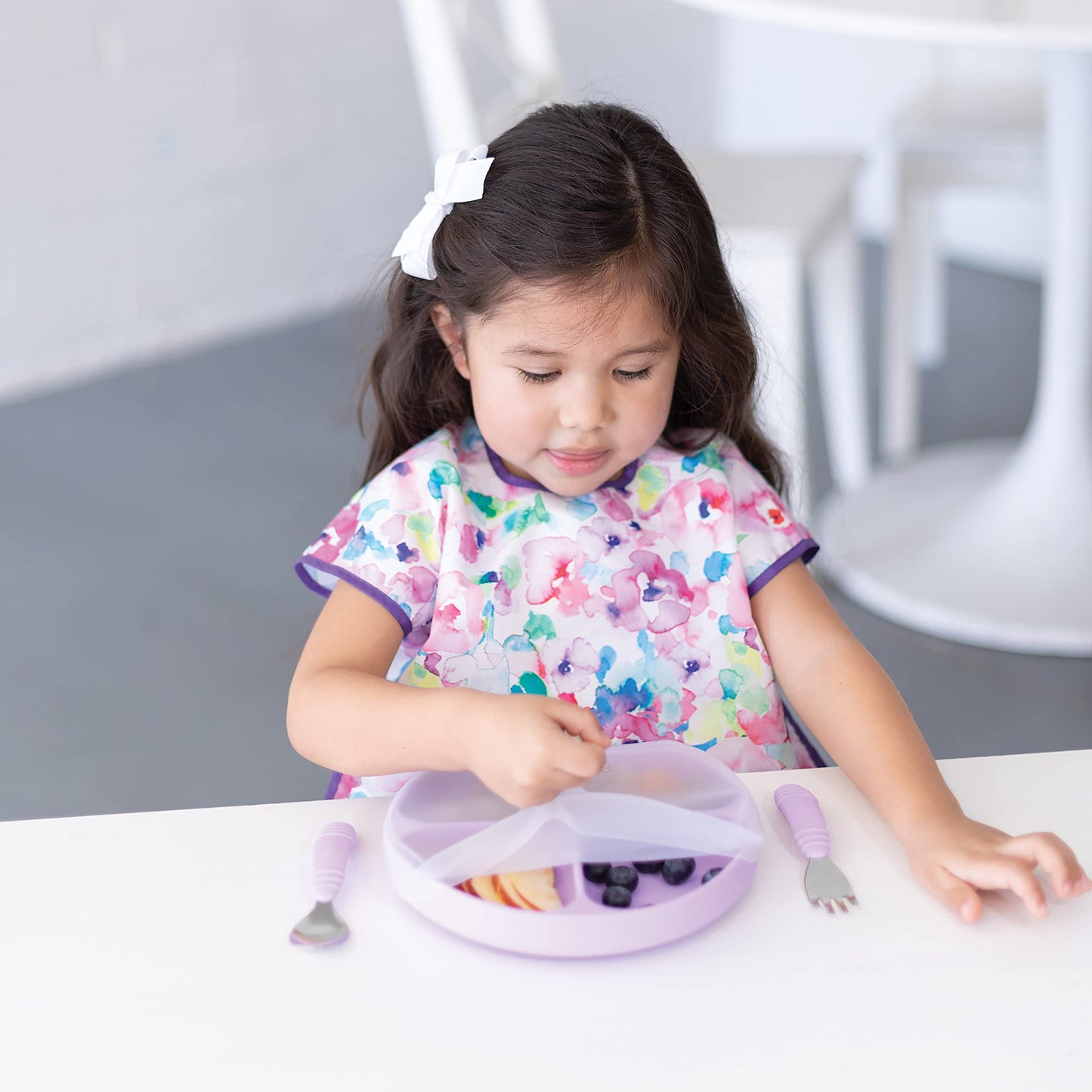 Bumkins Toddler and Baby Suction Plate, Silicone Divided Grip Dish and Lid, Babies and Kids, Baby Led Weaning, Children Feeding
