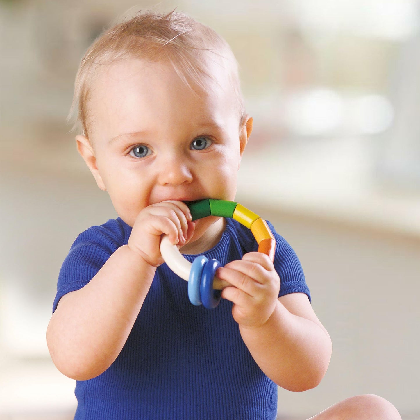 HABA Wooden Rainbow Teething Rattle Toy for Babies 0-18 Months - Kringlering Wood Grasping Toy with Plastic Rings - Sensory Toys