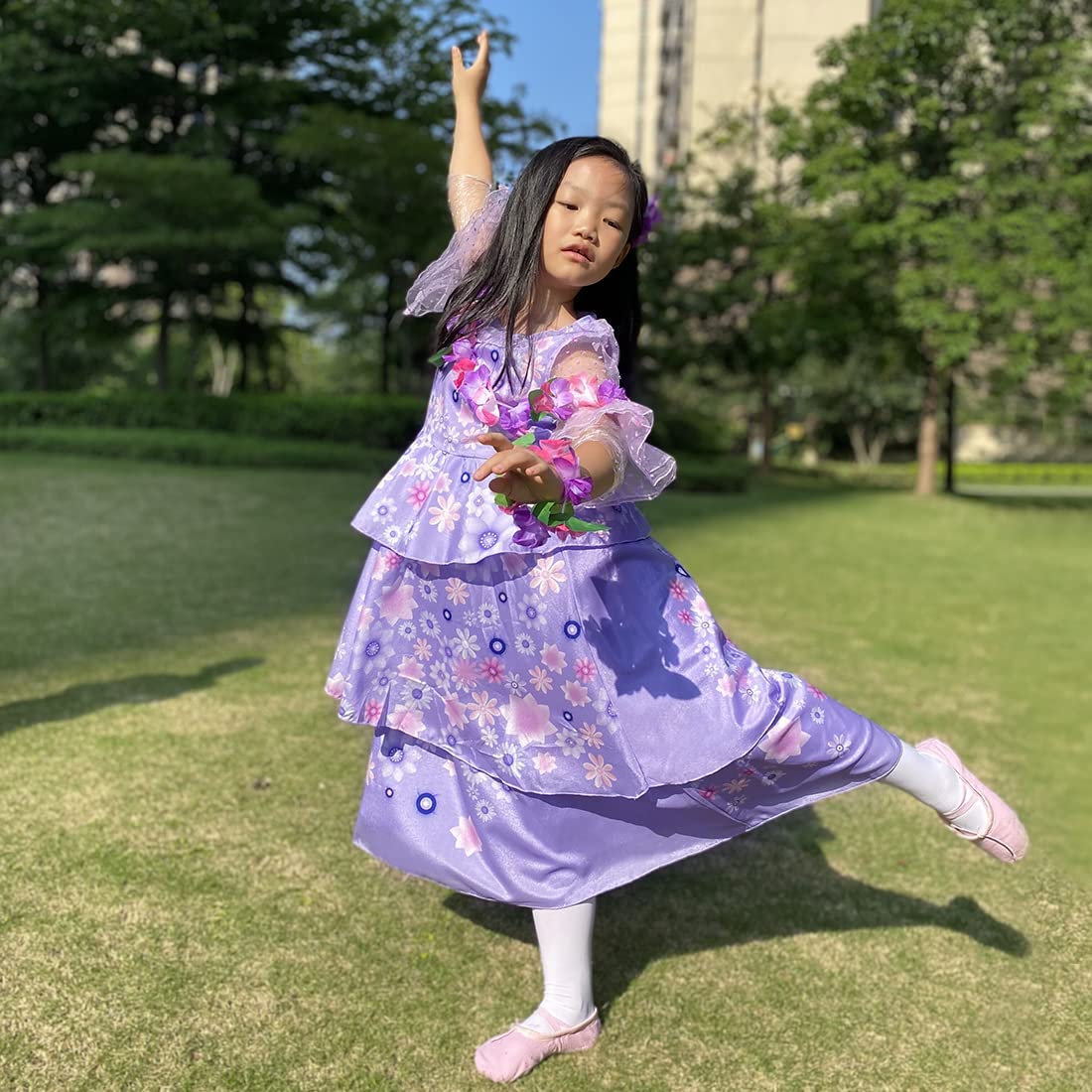 Ruyuyiru Encanto Mirabel Cosplay Costume For Girls Isabela Mirabe Madrigal Princess Dress Up Halloween Paty Dresses 130(Purple)
