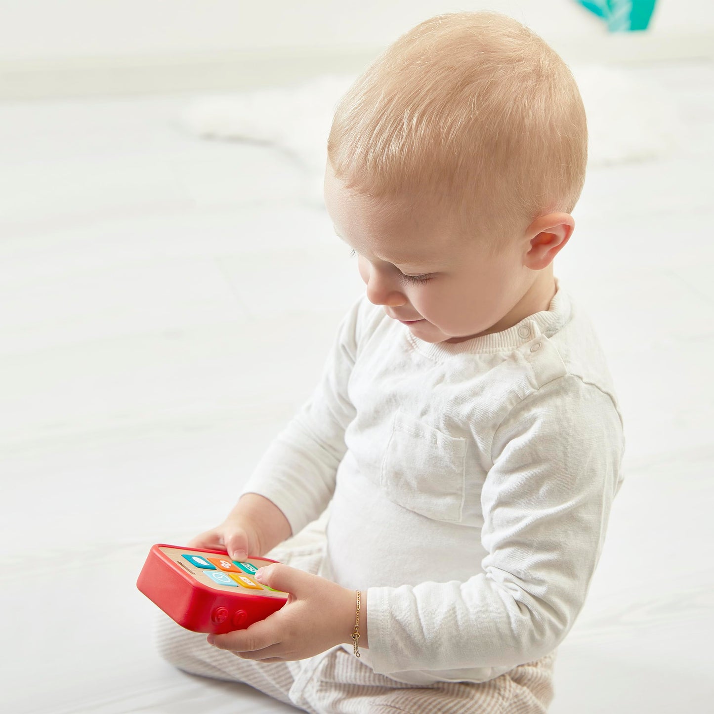 Janod Pretend Play Sound Telephone - Ages 18 Months+ - J05334