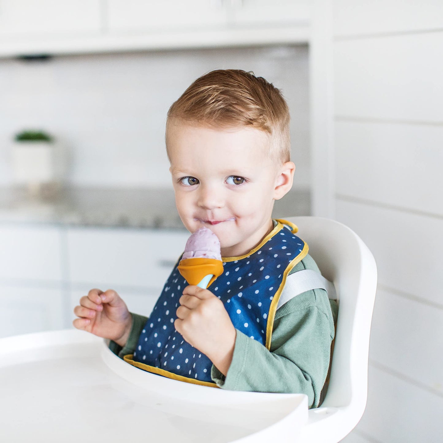 Boon Pulp Silicone Feeder Freezer Tray - Includes Silicone Tray And Lid With 2 Pulp Silicone Baby Food Feeders - Baby Food Stora