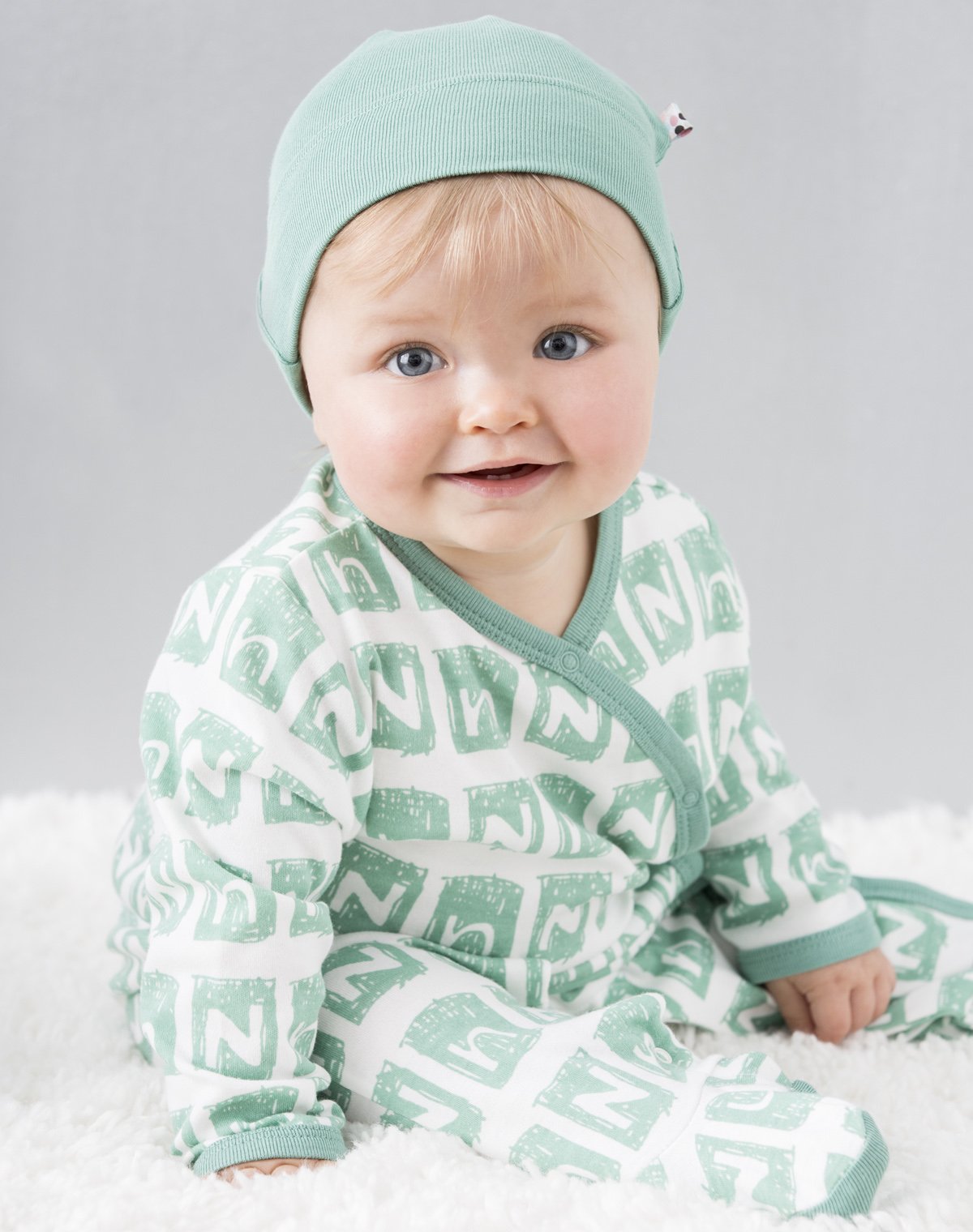 Babysoy Organic Newborn Baby Alphabet Footie Onepiece With Feet (00-03 Months, U)