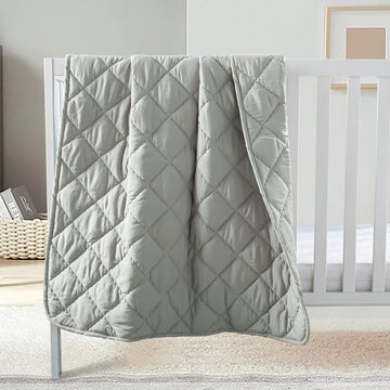 FLXXIE Machine Washable Microfiber Down Alternative Toddler Comforter, Super Soft and Lightweight Kids Crib Quilted Blanket for 
