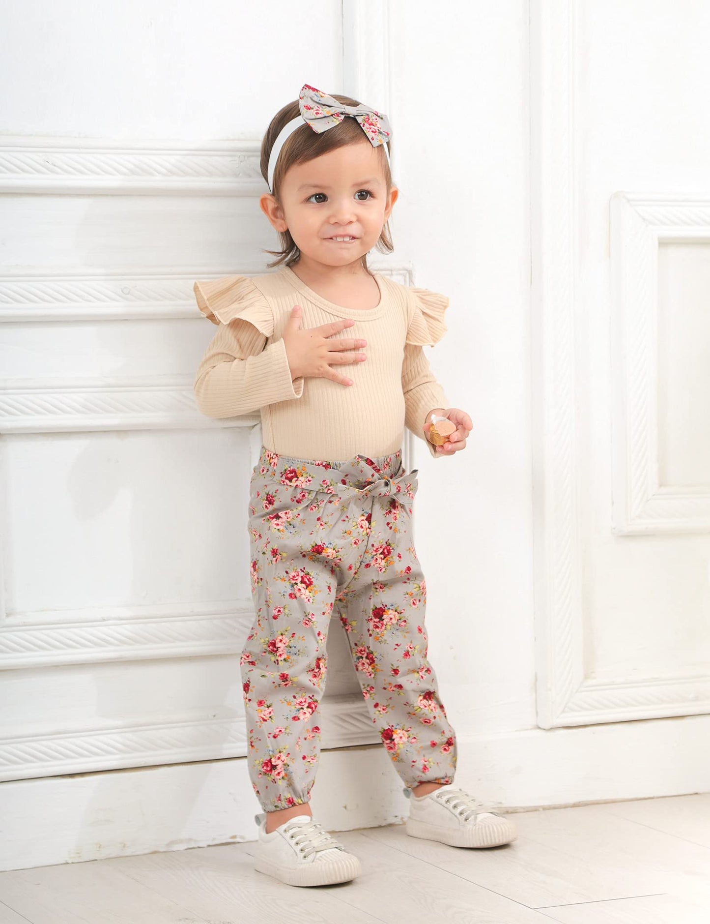 Kangkang Newborn Baby Girls Clothes Cute Baby Clothes Girls Romper + Pant 3Pcs Winter Outfit 0-3 Months Light Brown