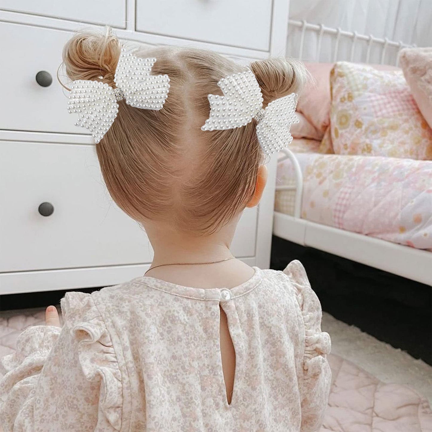 4Pcs Pearl Hair Bows For Girls, White Butterfly Flower Hair Bow Clip Wedding Hair Accessories For Baby Infants Toddlers Kids (Sm