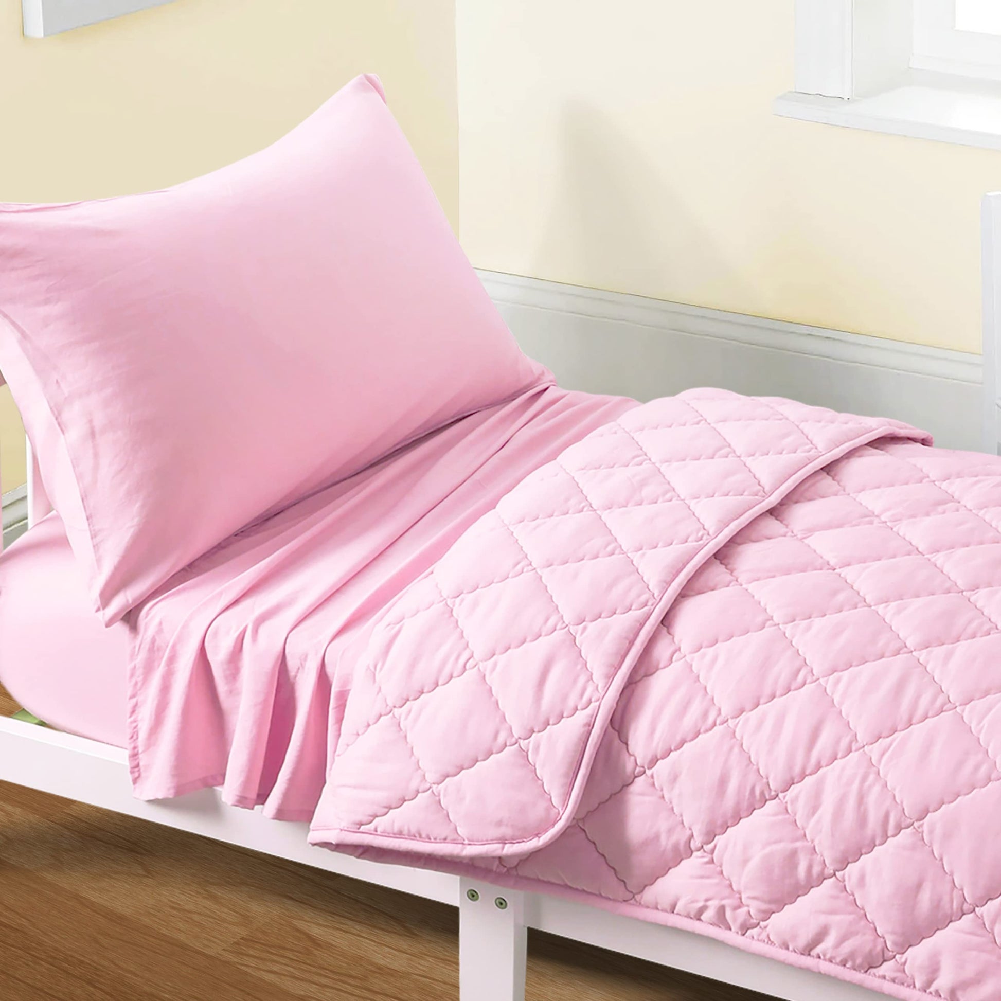 Flxxie 4 Pieces Toddler Bedding Set, Soft And Breathable Microfiber Crib Sheet Set, Includes Quilted Comforter, Flat Top Sheet,