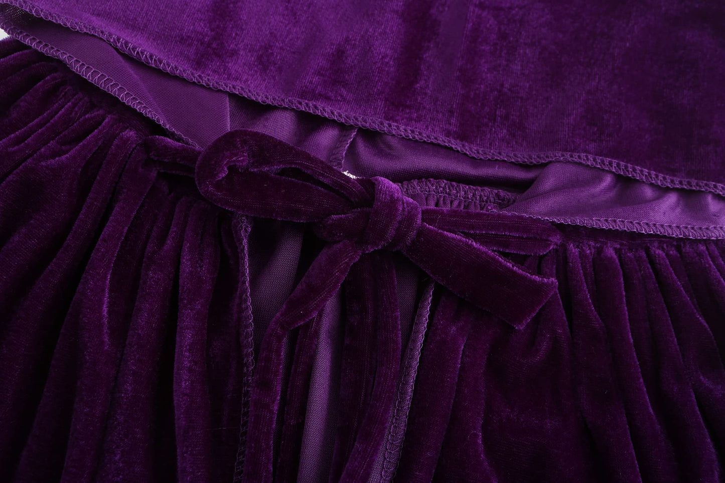 Knelor Kids Hooded Velvet Cloak Robe Halloween Cosutme Cape Fancy Cosplay Costumes 3 To 16 Years (L/Age 8-16, Purple)