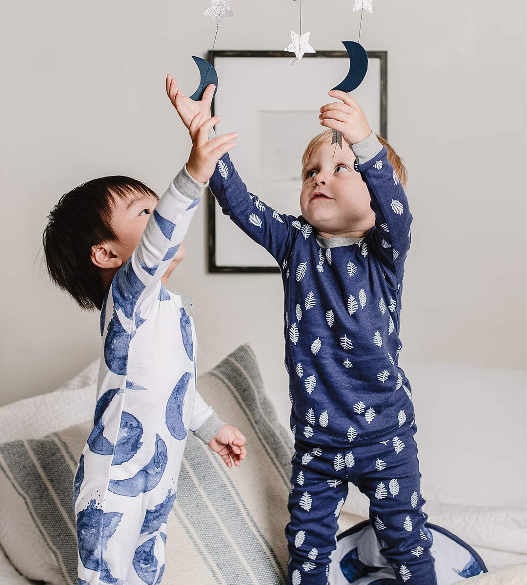 Burt'S Bees Baby Baby Boys Unisex Pajamas, Zip-Front Non-Slip Footed Pjs, Organic Cotton And Toddler Sleepers, Indigo Hello Moon