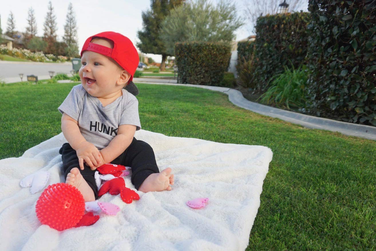 Unique Baby Boys Valentine'S Day Hunk Romper Layette (6 Months)