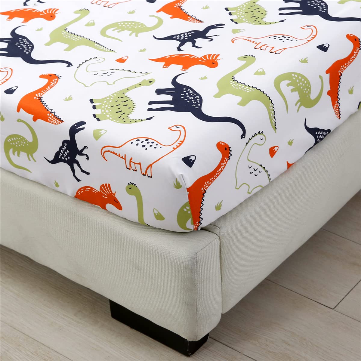 Urbonur 4-Piece Toddler Bedding Set - Ultra Soft Cartoon Jurassic Dinosaur Print Boys Toddler Comforter Set - Include Comforter,