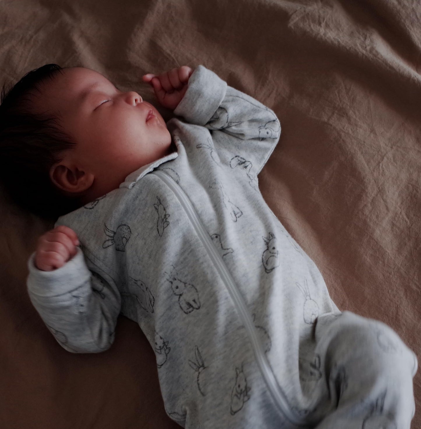 Owlivia Organic Cotton Baby Boy Girl Zip Up Sleep N Play, Footless, Long Sleeve(12-18 Months, Gray Rabbit)