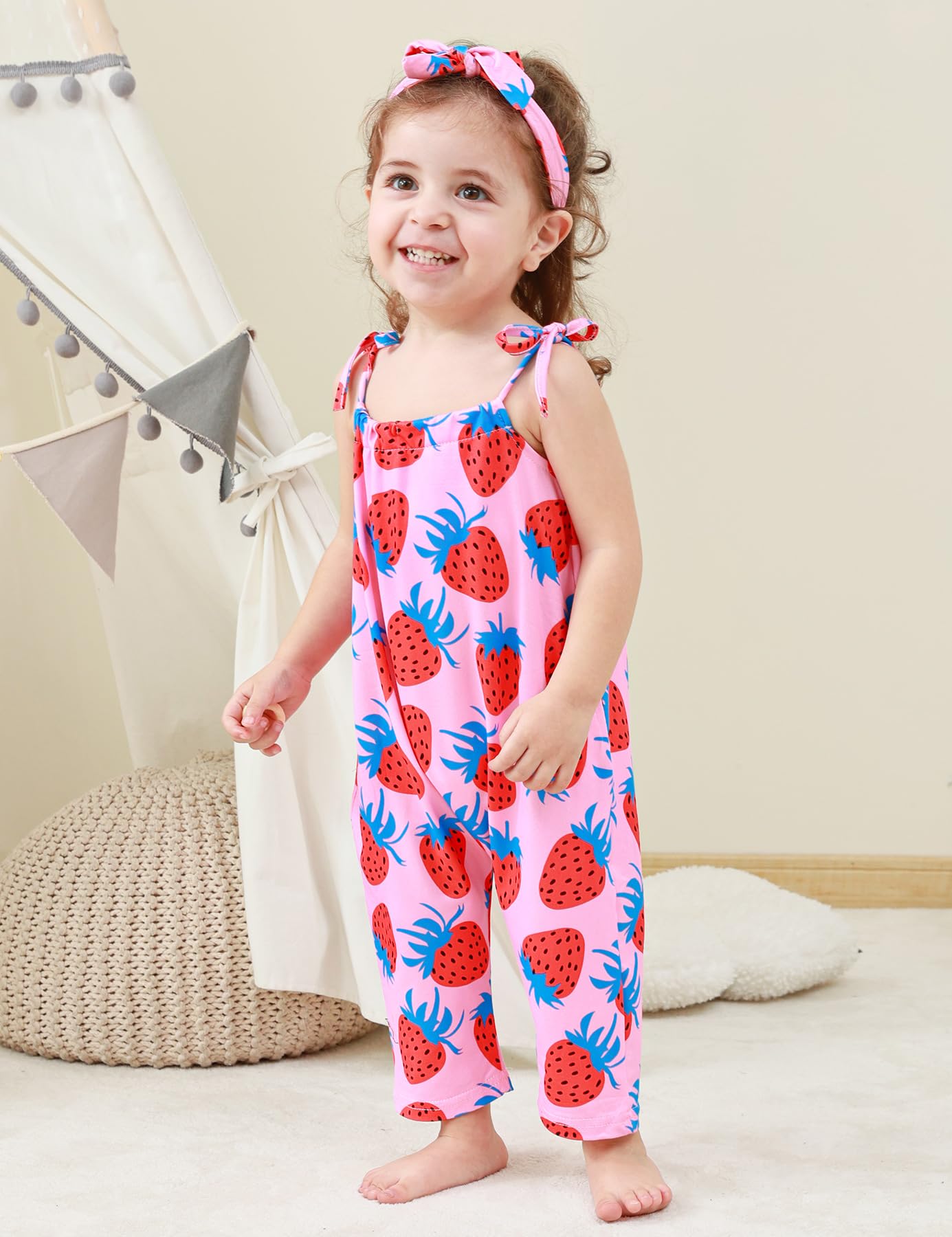 Lindanina Toddler Baby Girls Romper Strawberry Sleeveless Jumpsuit Summer Cute Clothes Adjustable Tie-Up Strap 12-24 Months Infa