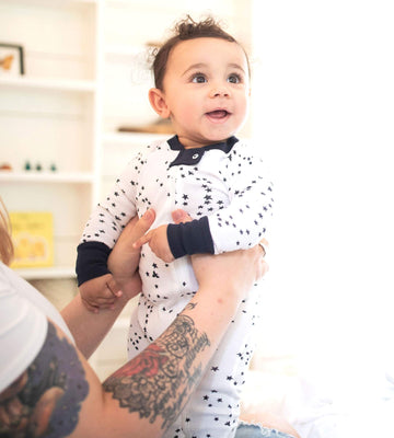 Burt'S Bees Baby Baby Boys Pajamas, Zip-Front Non-Slip Footed Pjs, Organic Cotton And Toddler Sleepers, Midnight Twinkle Bee, 24