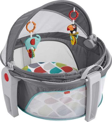 Fisher-Price Portable Bassinet On-The-Go Baby Dome, Travel Play Space with Developmental Newborn Toys & Canopy, Color Climbers