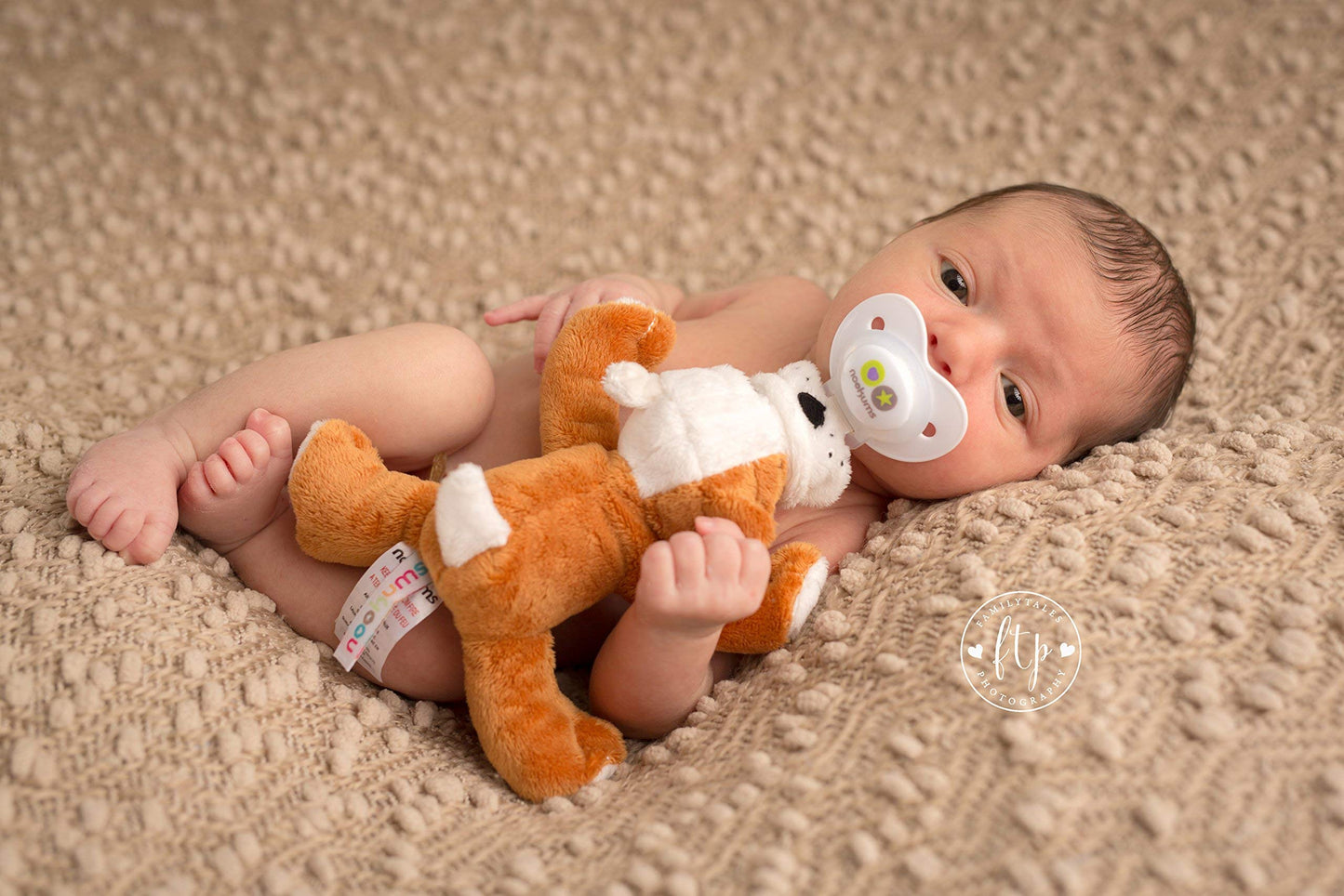 Nookums Paci-Plushies Buddies - Starflower The Unicorn Pacifier Holder - Adapts To Name Brand Pacifiers, Suitable For All Ages,