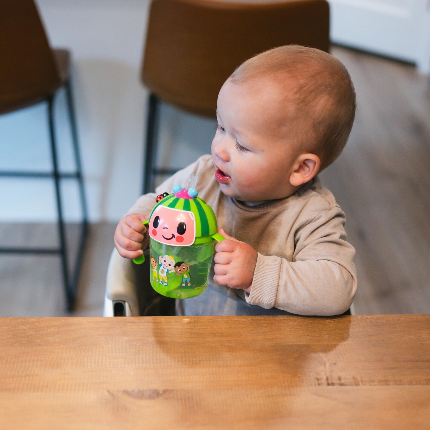 The First Years Cocomelon Weighted Straw Cup - Spill Proof Toddler Straw Cups With Flip Top Cover - Transition Sippy Cups - Todd
