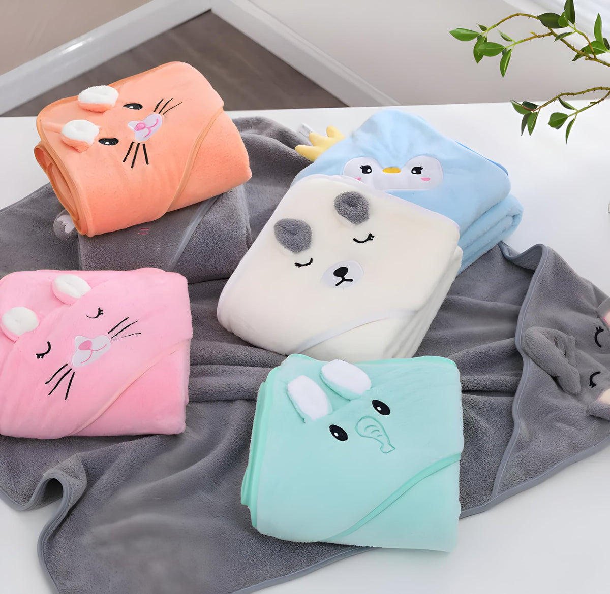 Jollyora Baby Hooded Poncho Blanket with Cartoon Animal Design, Soft Fleece Bath Towel Wrap for Infants and Toddlers, Cozy Weara
