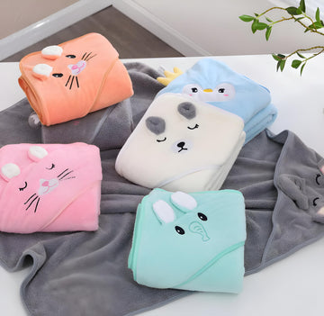 Jollyora Baby Hooded Poncho Blanket with Cartoon Animal Design, Soft Fleece Bath Towel Wrap for Infants and Toddlers, Cozy Weara