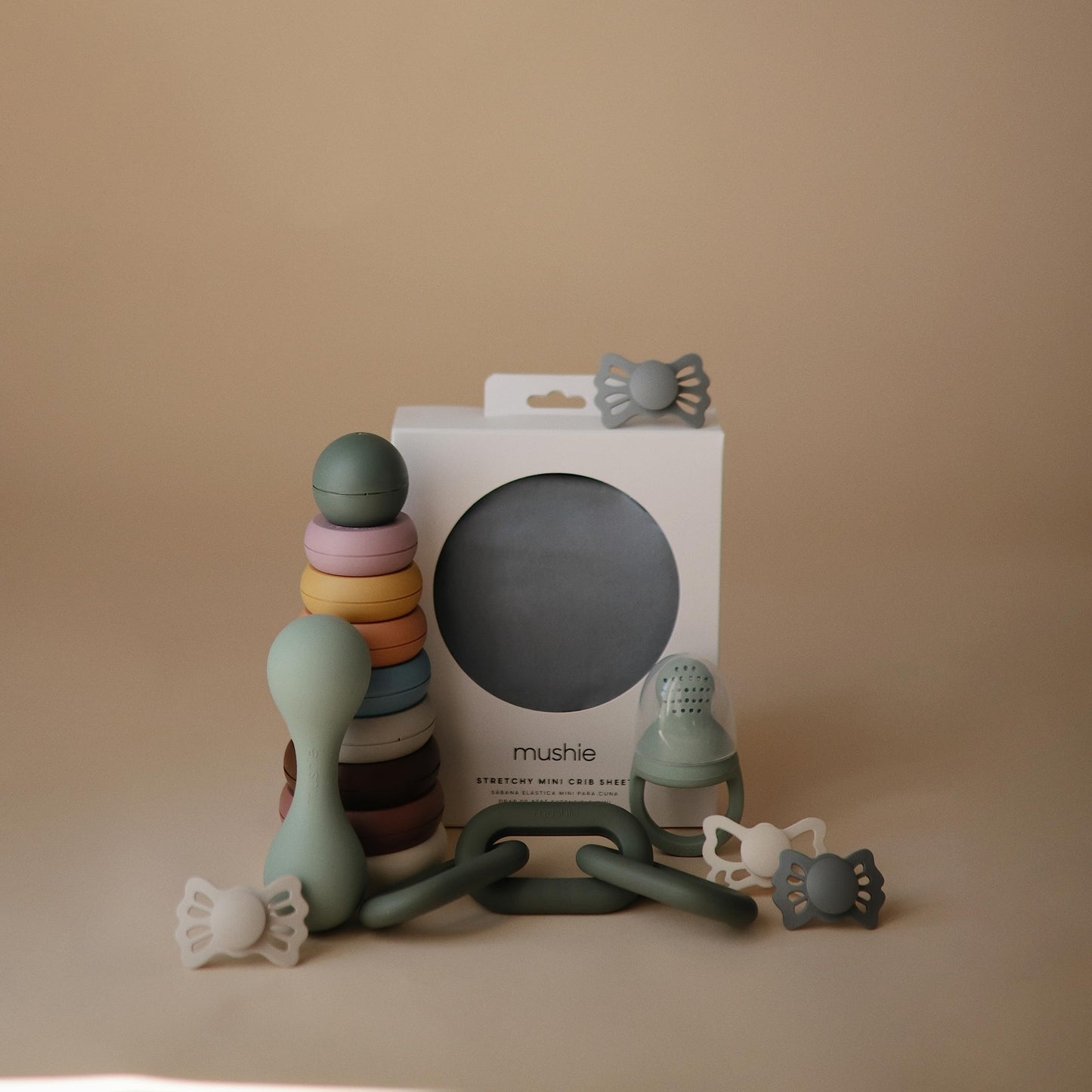 mushie Silicone Baby Links Teether Toy (Dried Thyme)