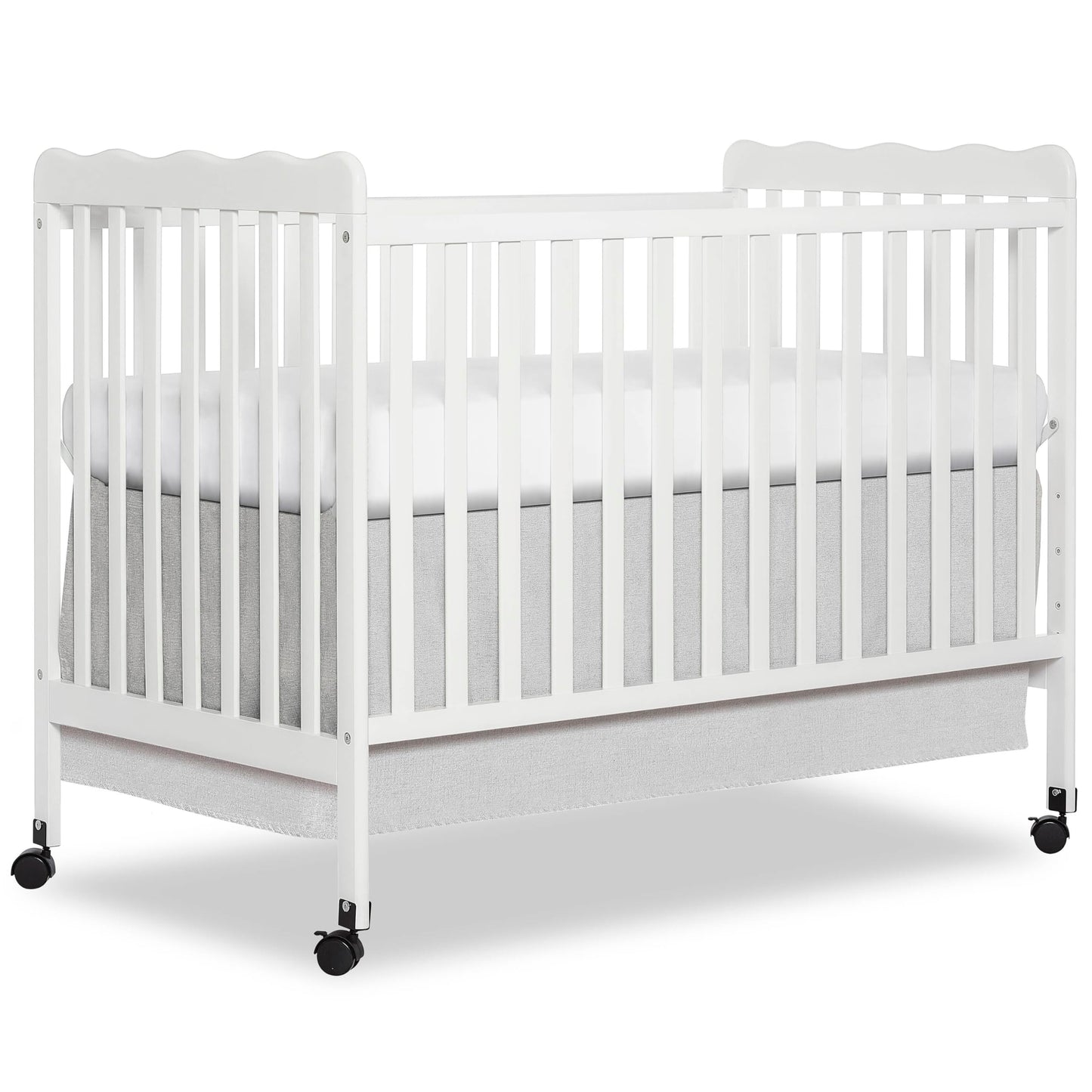 Dream On Me Carson Classic 3-in-1 Convertible Full-Size Baby Crib in White, GreenGuard Gold & JPMA, 4 Mattress Heights, Converts