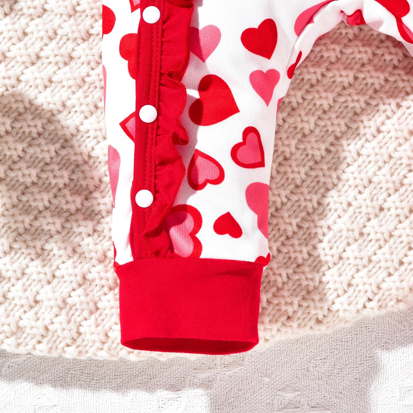 Aalizzwell 0-3 Months Newborn Baby Girls Valentines Day Romper Infant Heart Clothes Coming Home Outfit Clothing