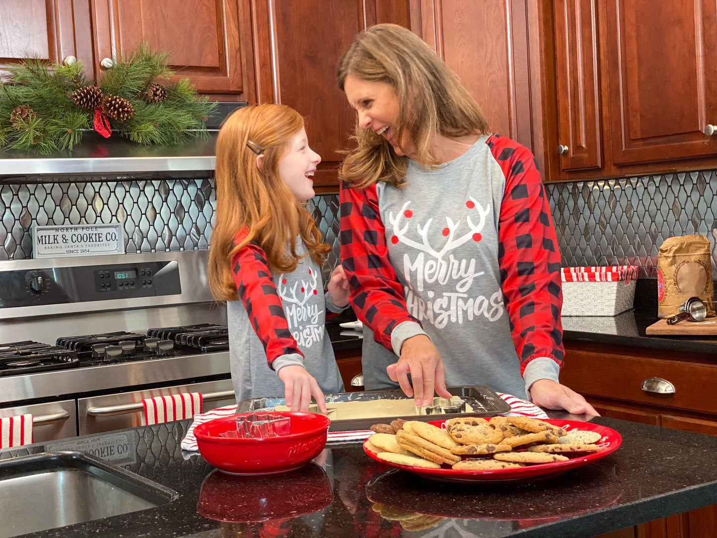 Iffei Matching Family Pajamas Sets Christmas Pj 'S With Letter And Plaid Printed Long Sleeve Tee And Bottom Loungewear 8-9 Years