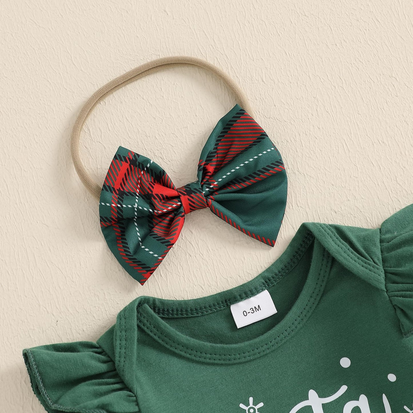 Beqeuewll Newborn Baby Girl Christmas Outfit Santa Baby Clothes Long Sleeve Romper+Bloomers Tutu Skirt+Socks+Headband 4Pcs (Gree