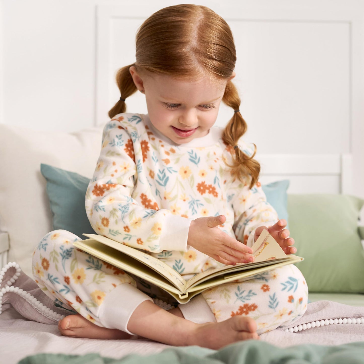Gerber Baby Girl'S 2-Piece Fleece Pajamas Pants Set, Ivory Floral