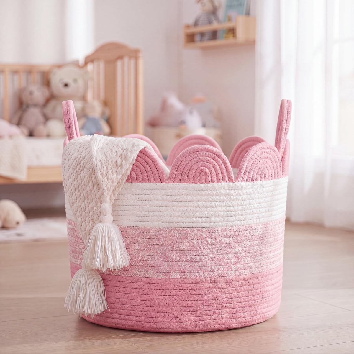 Acellegic Pink Scalloped Woven Basket 25 L Large Cotton Rope Basket with Handle for Toy Blanket Gifts, Empty Reusable Storage Ba