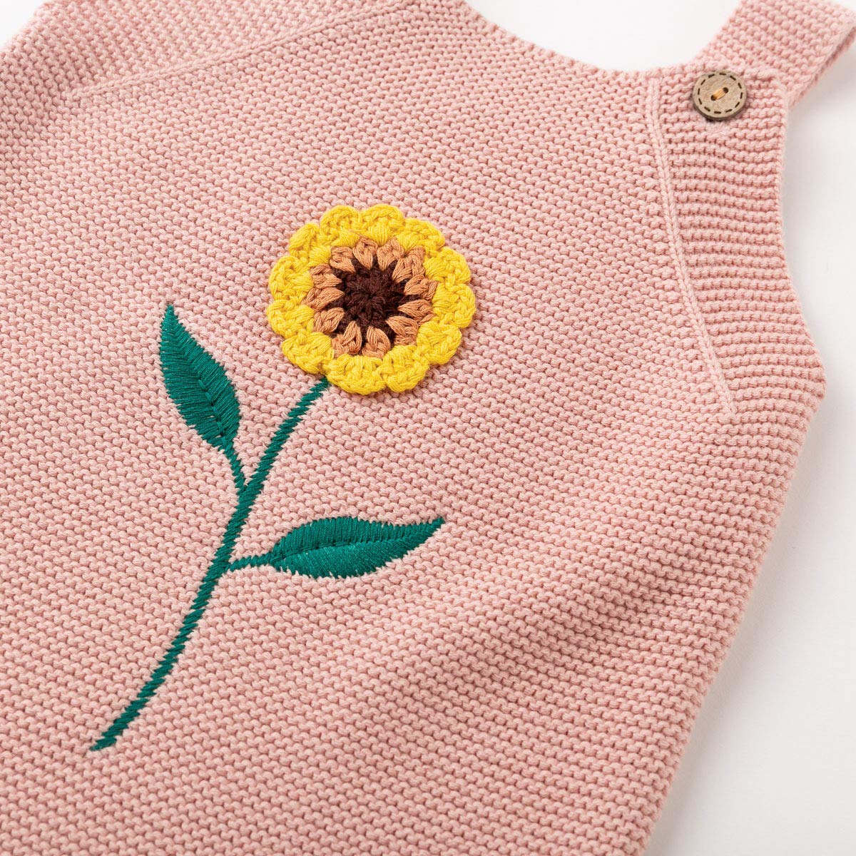 Simplee Kids Pink Cotton Blend Sleeveless Floral Romper For Baby Girls Newborn, 0-3 Months