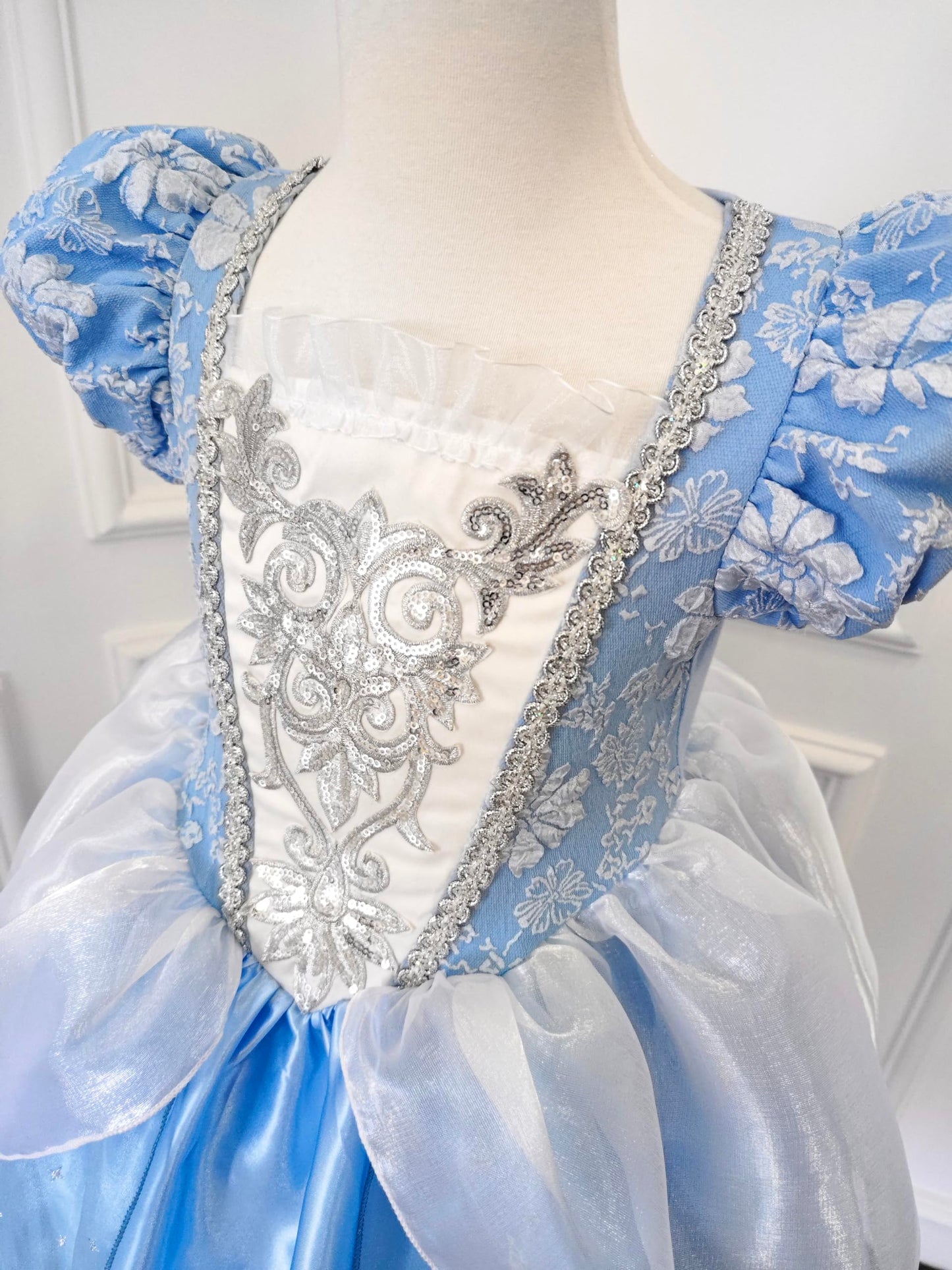 Axaxa Cinderella Costume For Girls Cinderella Dress Princess Dresses For Girls With Accessories Set 4-7Y