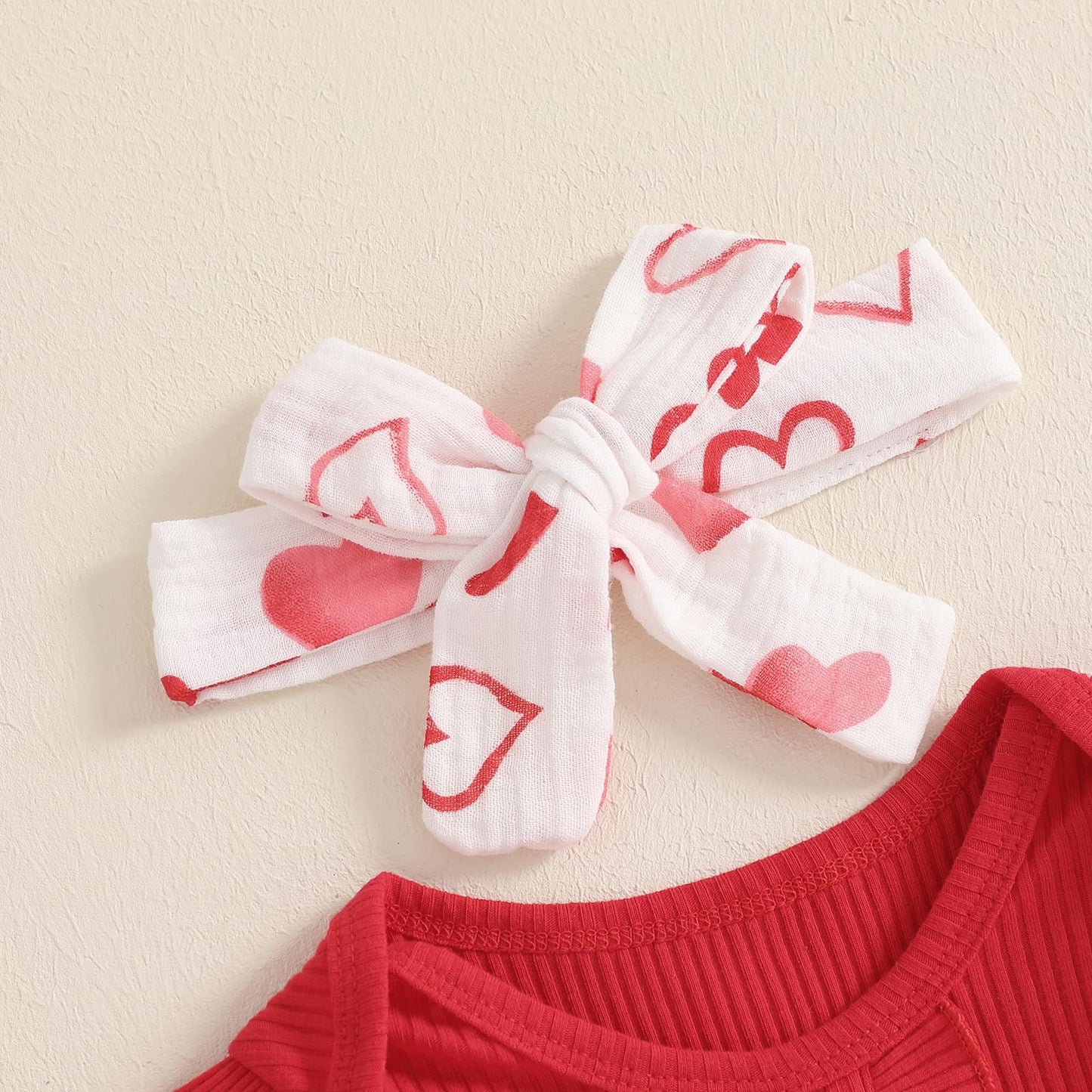 Rtnnsbbfcm Newborn Baby Girl Valentine'S Day Outfit Long Sleeve Ribbed Romper Heart Print Pants Headband 3Pcs Set (Red, 6-12 Mon
