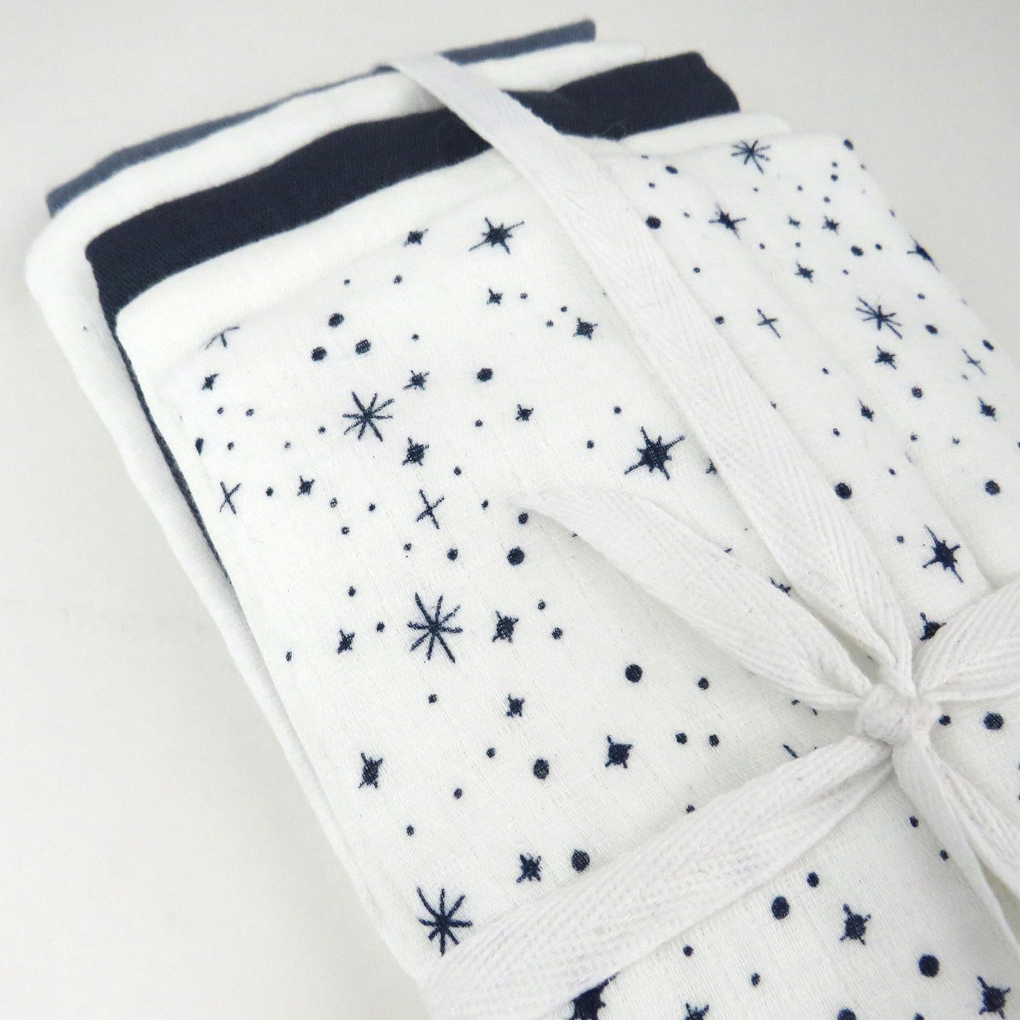 Honestbaby Organic Cotton Multi-Layer Burp Cloths Multipack, 5-Pack Twinkle Star White/Navy, One Size