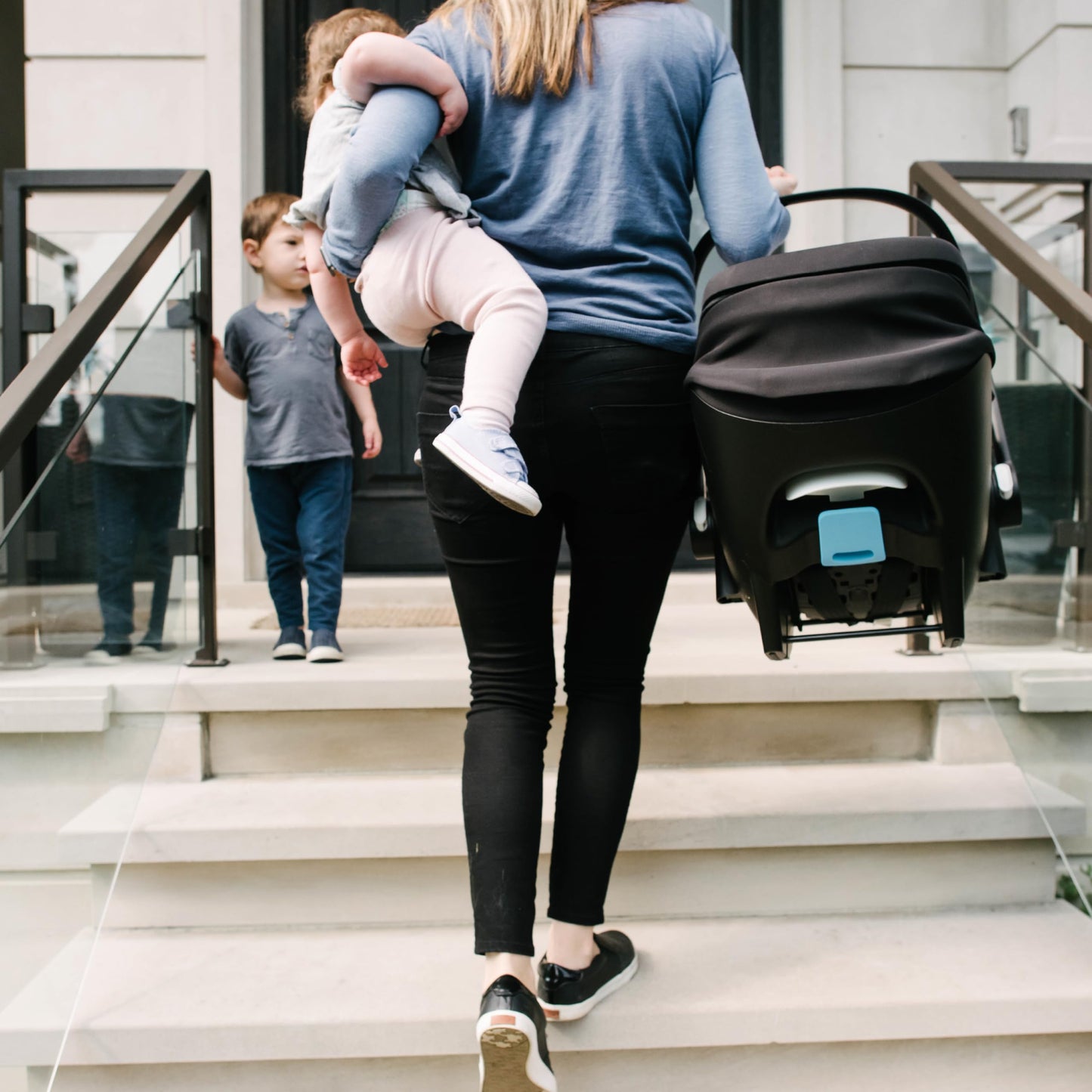 Clek Liing Infant Car Seat With Adjustable Load Leg, Compact, Lightweight Design, 7 Recline Positions, Easy-To-Use Rigid Latch,