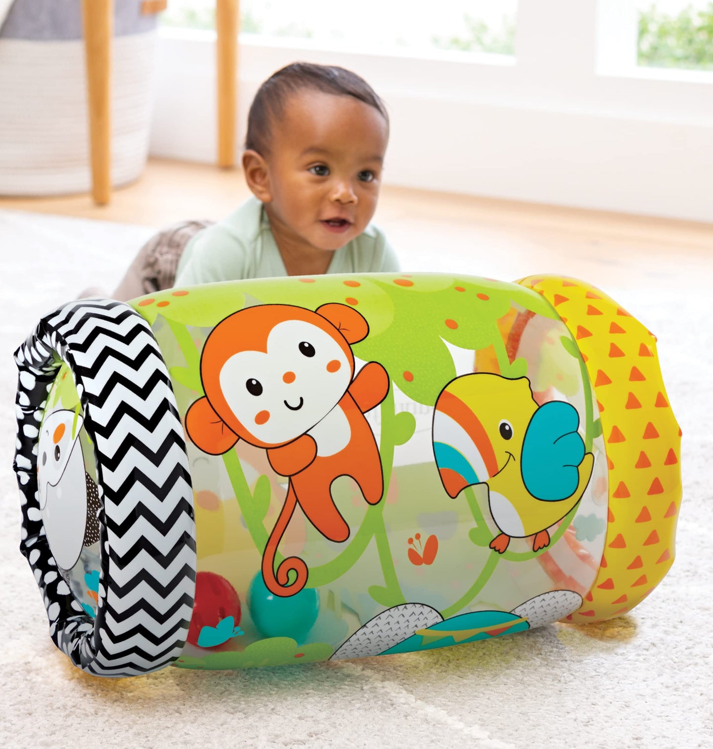 Infantino Jungle Peek & Roll - Encourages Crawling, Inflatable Activity Toy with Bouncing Balls Inside, Fun & Friendly Animal Ch