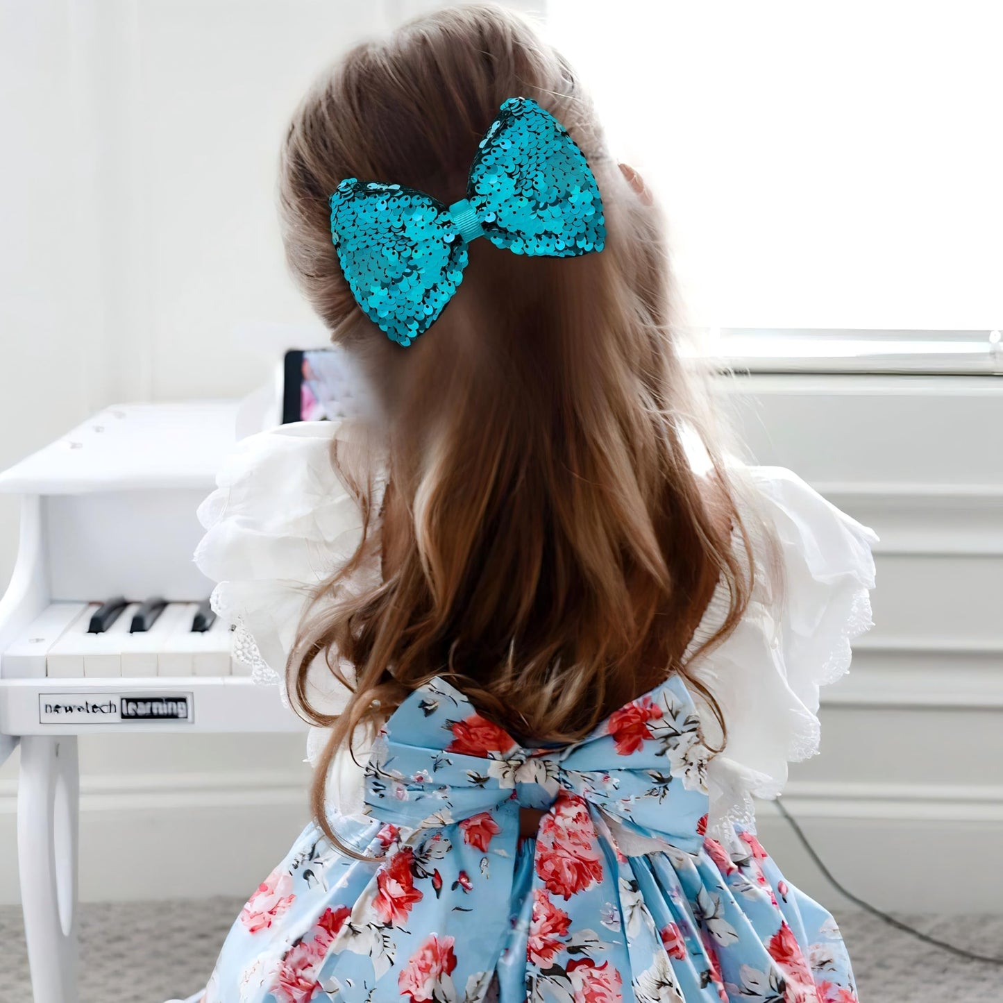 Bling Bows For Girls, Big 5 Inch Peacock Sequins Hair Bows Alligator Hair Clips Hair Accessory For Baby Girls Toddler Teens