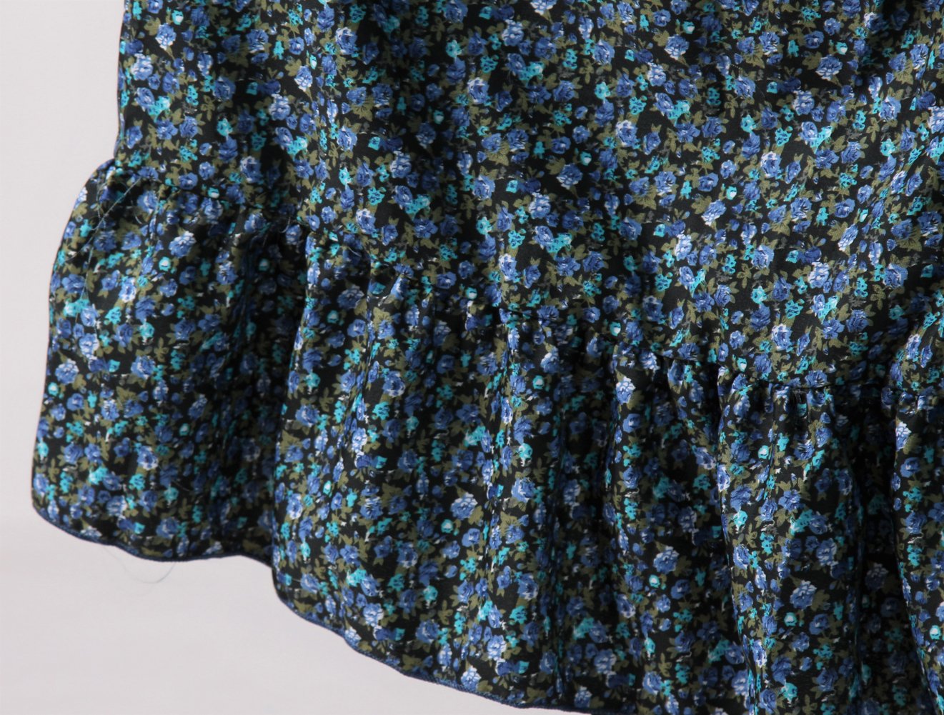 Making Believe Girls Calico Pioneer Peasant Costume Skirt - Blue Calico - Large 8-10