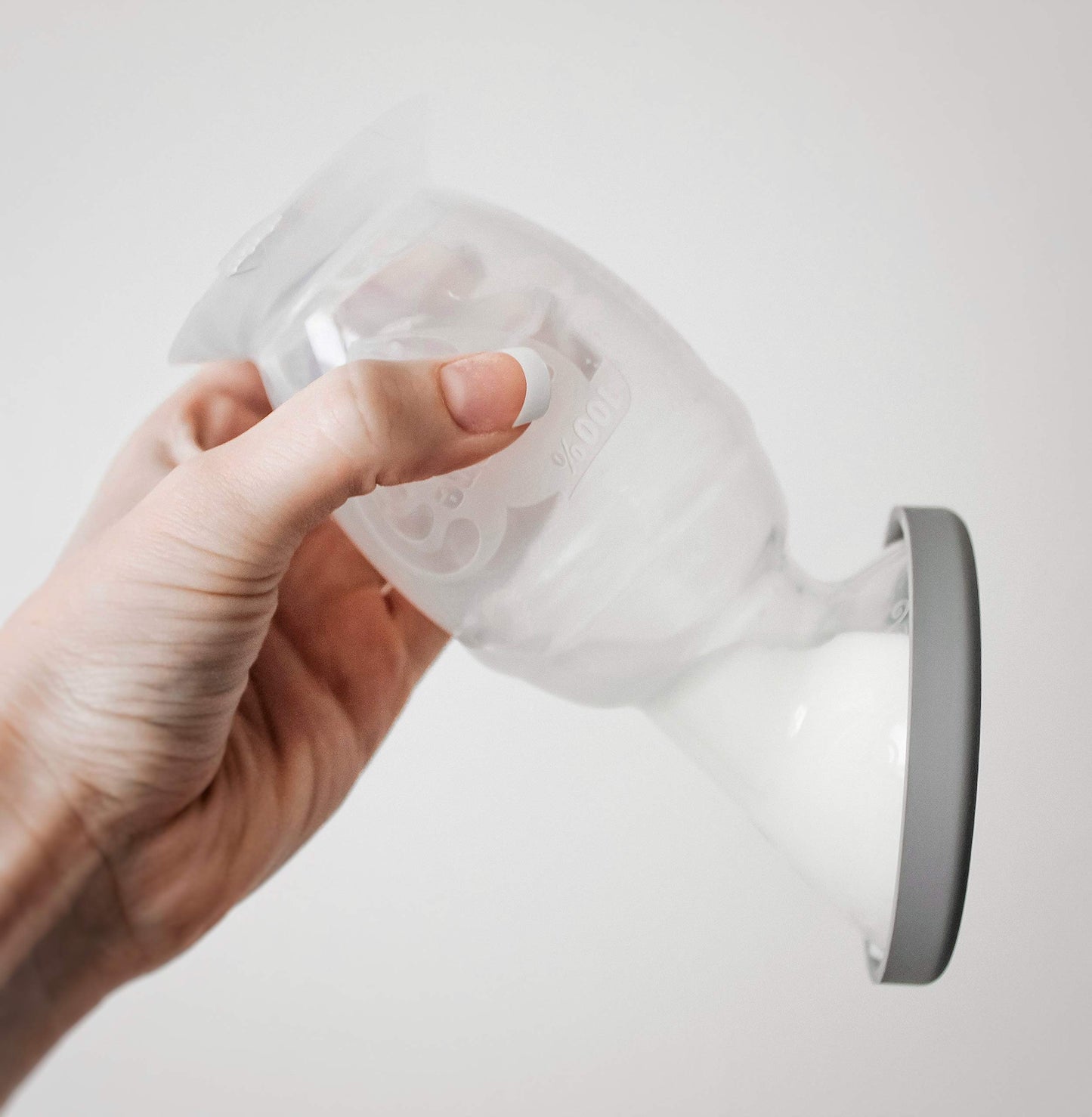 Haakaa Gen 2 Silicone Breast Pump With Suction Base And Leak-Proof Silicone Cap, 5 Oz/150 Ml, Bpa Pvc And Phthalate Free 1 Count
