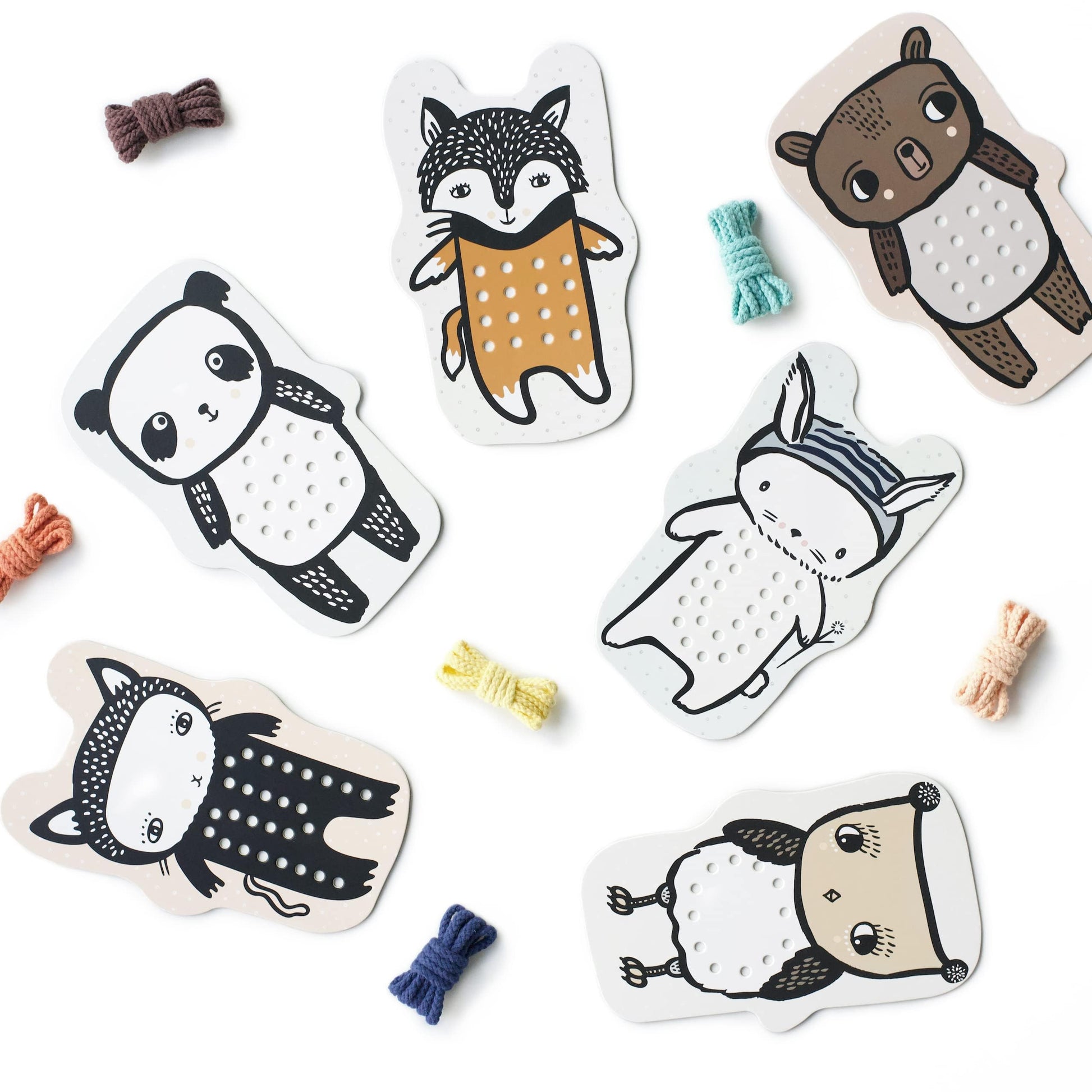 Wee Gallery Baby Animals Lacing Cards for Toddlers, Sewing Board Activity for Children, Kids Travel Activity to Improve Motor Sk