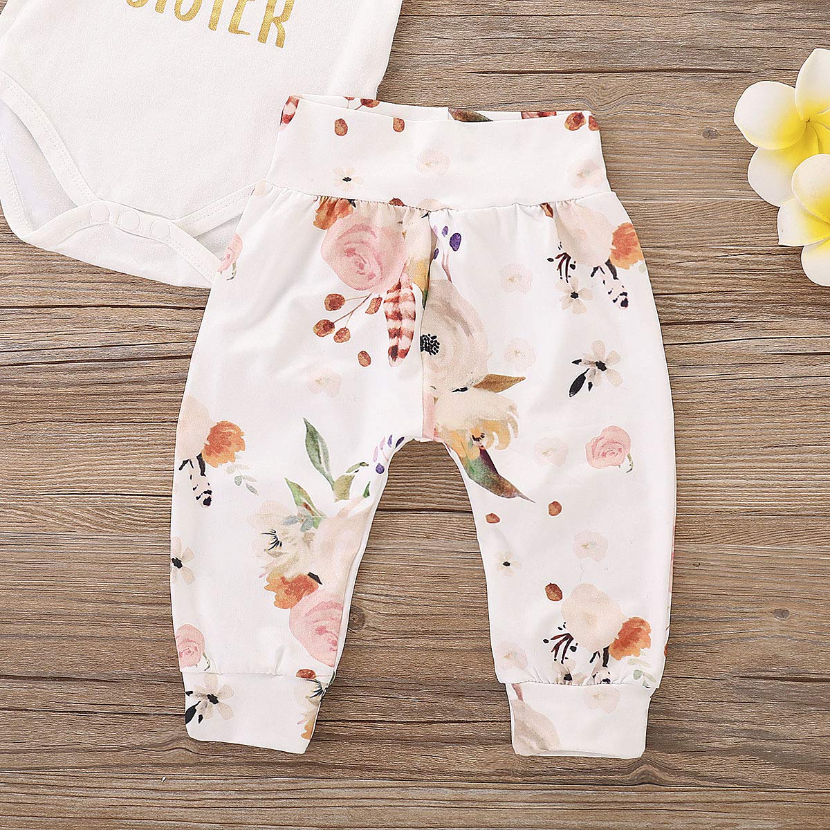 4Pcs Infant Girl Outfits Baby Sister Bodysuit Tops Floral Leggings Pants Set Bowknot Headbands Newborn Clothes (Little Sister,0-