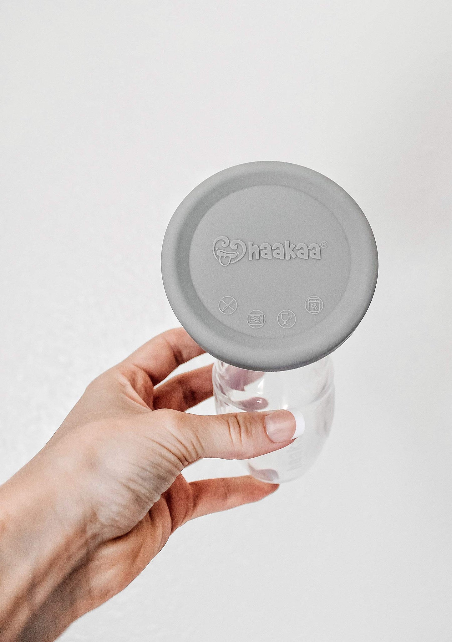Haakaa Gen 2 Silicone Breast Pump With Suction Base And Leak-Proof Silicone Cap, 4 Oz/100 Ml, Bpa Pvc And Phthalate Free