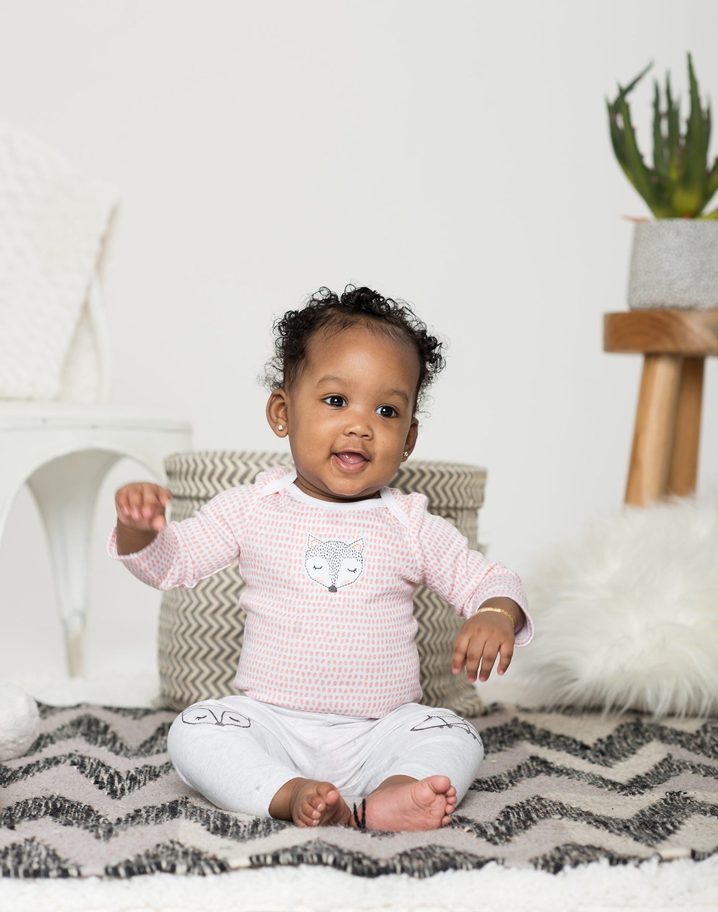 Lamaze Organic Baby Baby Girls' Long Sleeve Cotton Bodysuit, Snap Closure, 12 Months Red (La3204072I17)