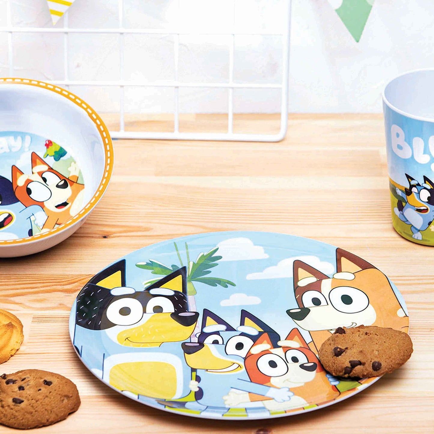 Zak Designs 5-Piece Dinnerware Set, Bluey - Durable Plastic & Stainless Steel - Includes Tumbler, 8-Inch Plate, 6-Inch Bowl, For