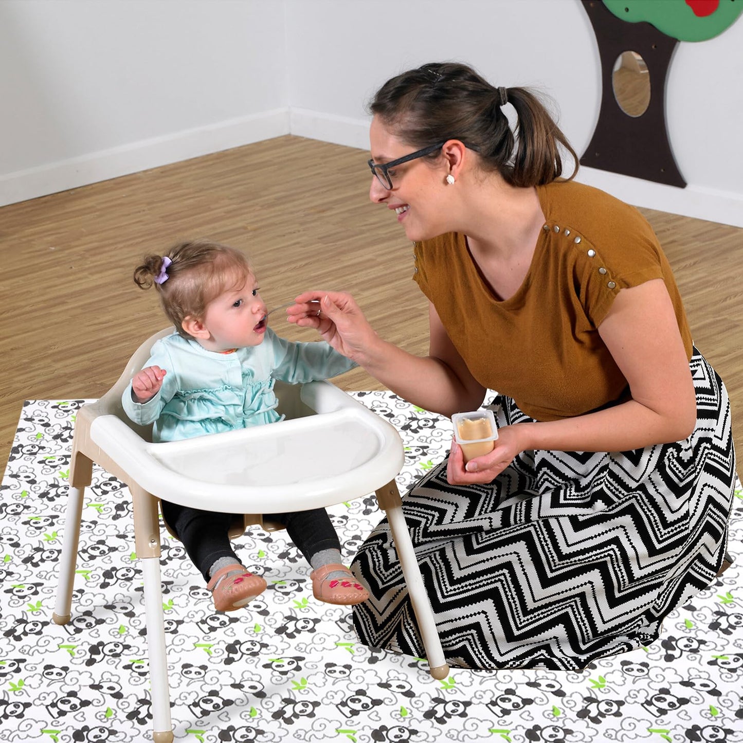 Chicmoments Toddlers 40 * 47 Inch Disposable Splat Mats, Panda Print Splash Mats For Under Highchair, 20 Sheets Waterproof & Lea