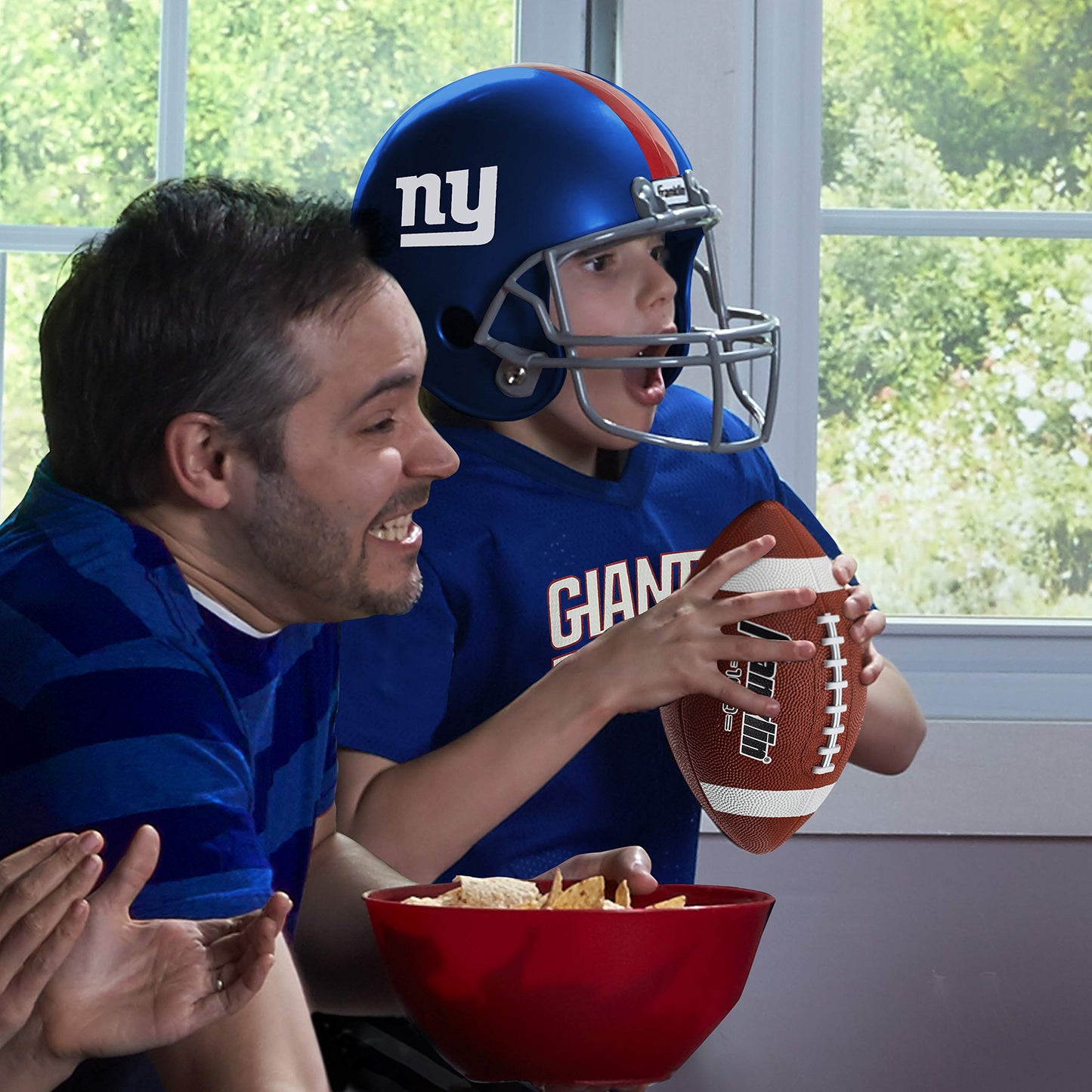 Franklin Sports New York Giants Kids Football Uniform Set - NFL Youth Football Costume for Boys & Girls - Set Includes Helmet, J