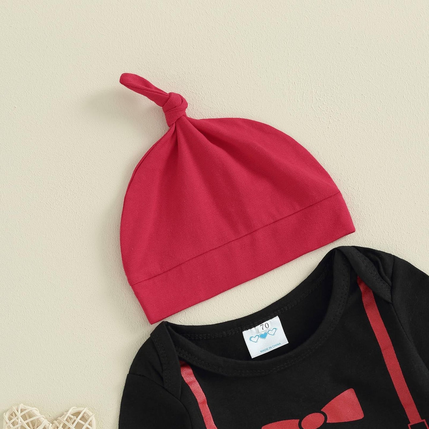 Infant Baby Boy Valentines Day Outfit Infant Valentines Outfit Boy Long Sleeve Romper Onesie Jogger Pants Set(A-Black,3-6 Months