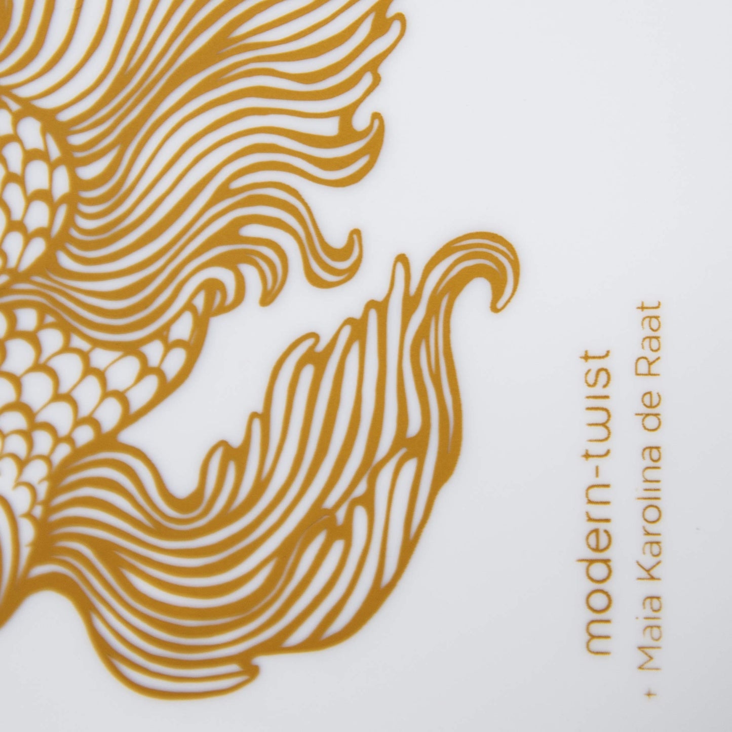 Modern-Twist Bucket-Bib 100% Food-Grade Silicone, Waterproof And Reusable, Goldfish - Cloud