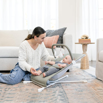 Baby Delight Highland Baby Bouncer | Infant | 0 - 6 Months | 3-Position Recline | Sage Tweed