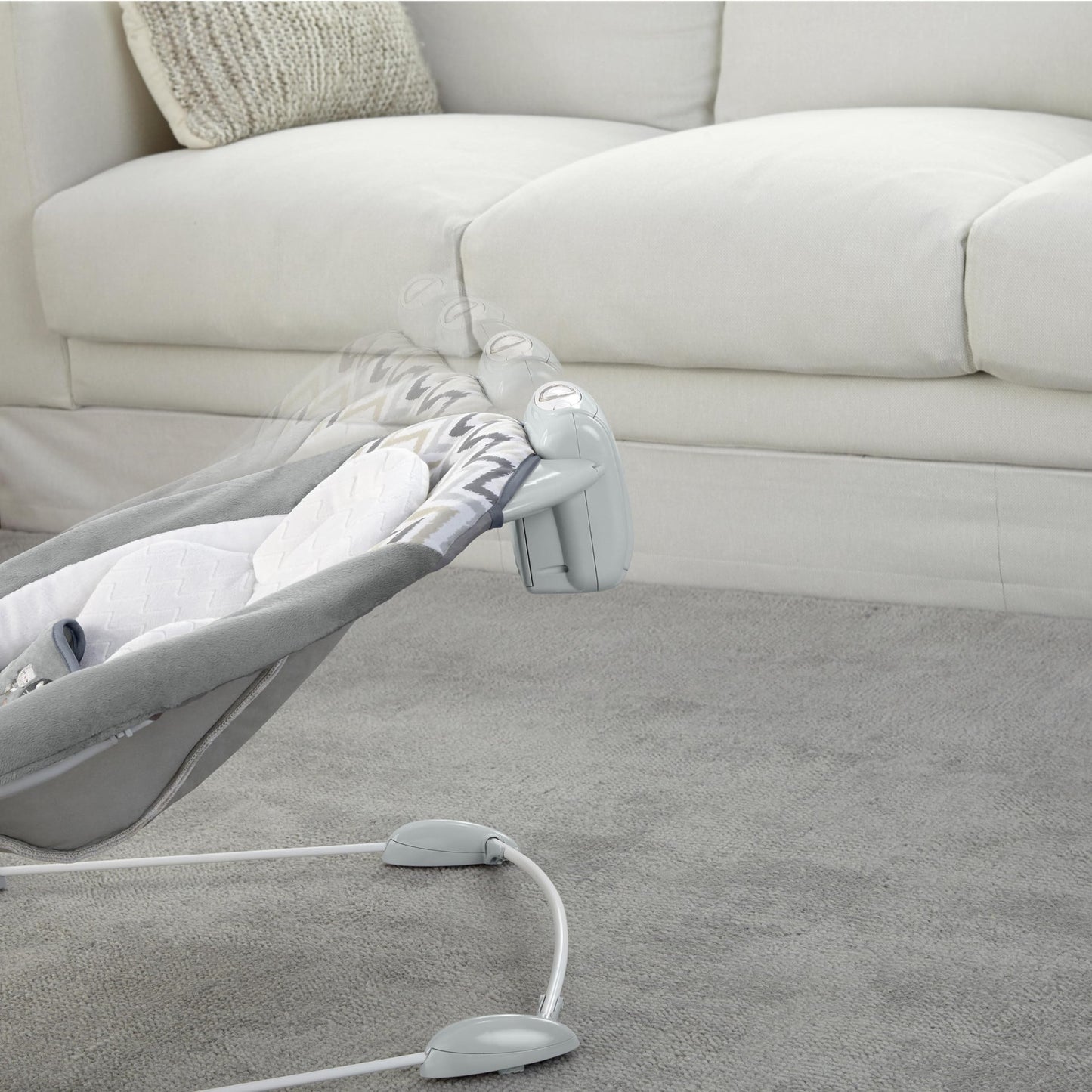 Ingenuity Smartbounce Automatic Baby Bouncer Seat With White Noise, Music, -Toy Bar & 2 Plush Infant Toys, 0-6 Months Up To 20 L