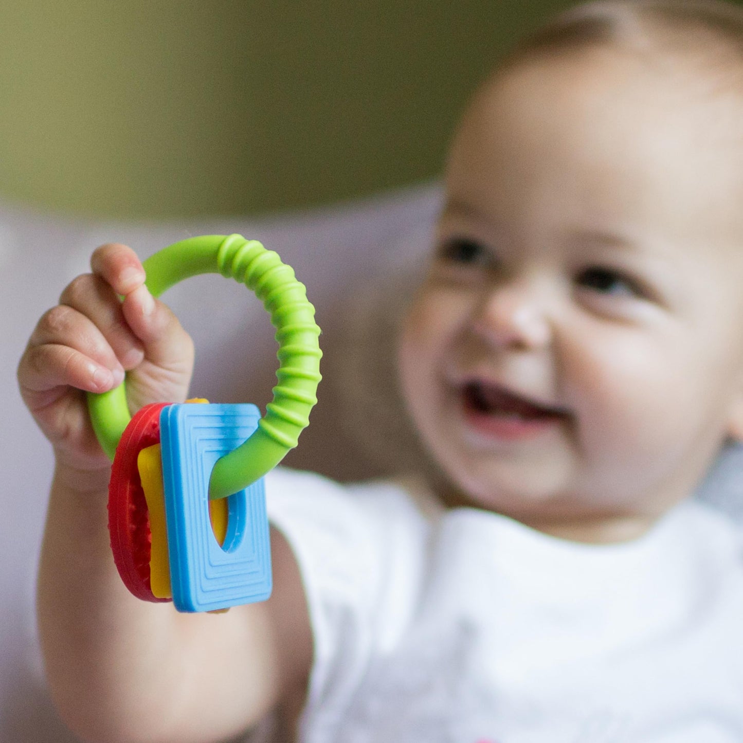Dr. Browns Learning Loop Baby Teether Ring, Multiple Shapes and Textures, 100% Silicone, BPA-Free, 3m+